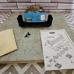 Athearn HO Scale #1451 Illinois Central Pulpwood Car IC 63210 Black